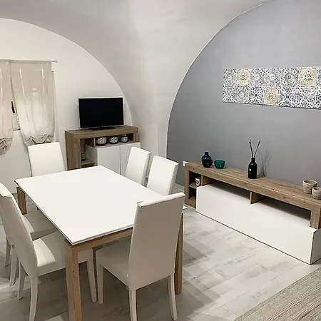 Domus Erica فورميا